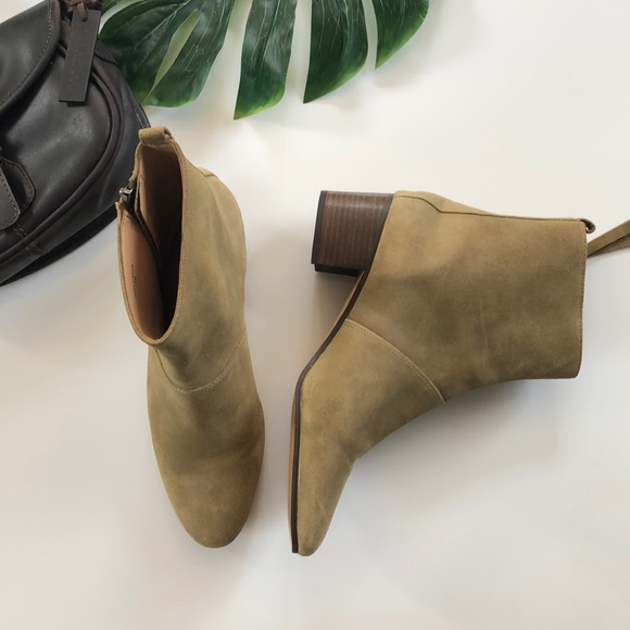 Banana Republic Suede Ankle Heeled Boots 10 - Picture 2 of 6